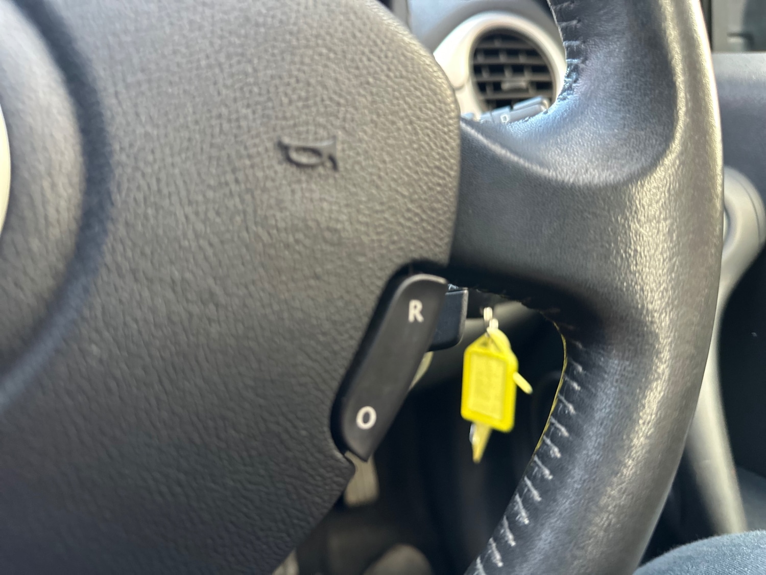 Used Renault Clio 2009 for sale - 77280543: Photo 33