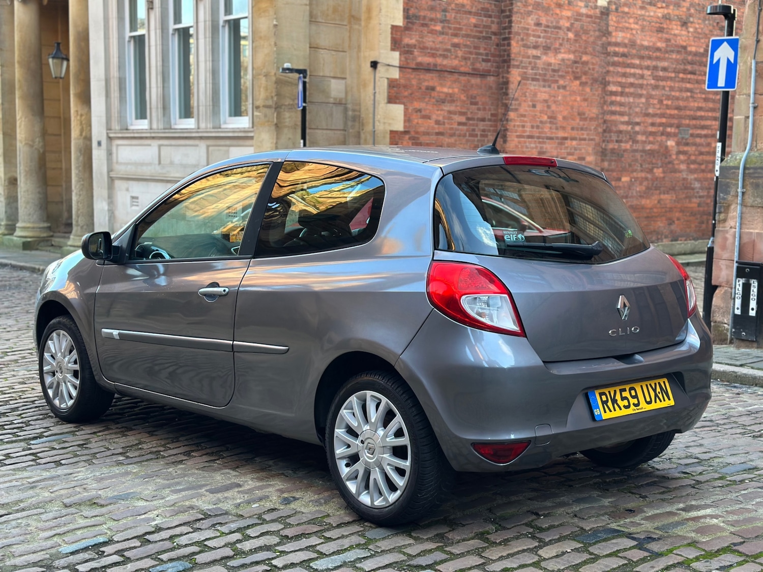 Used Renault Clio 2009 for sale - 77280543: Photo 9