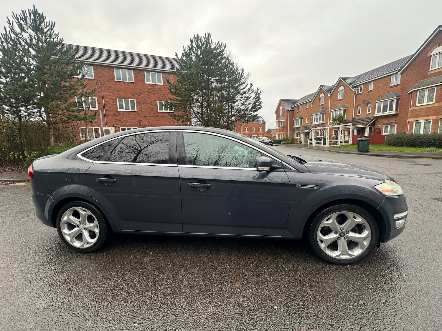 Used Ford Mondeo 2010 for sale - 77483797: Photo 12