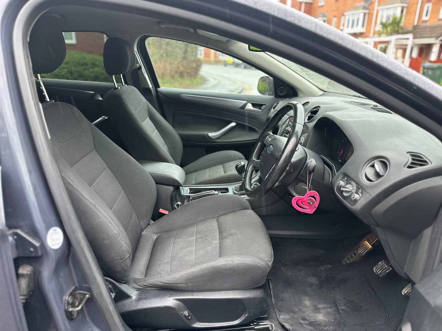 Used Ford Mondeo 2010 for sale - 77483797: Photo 14