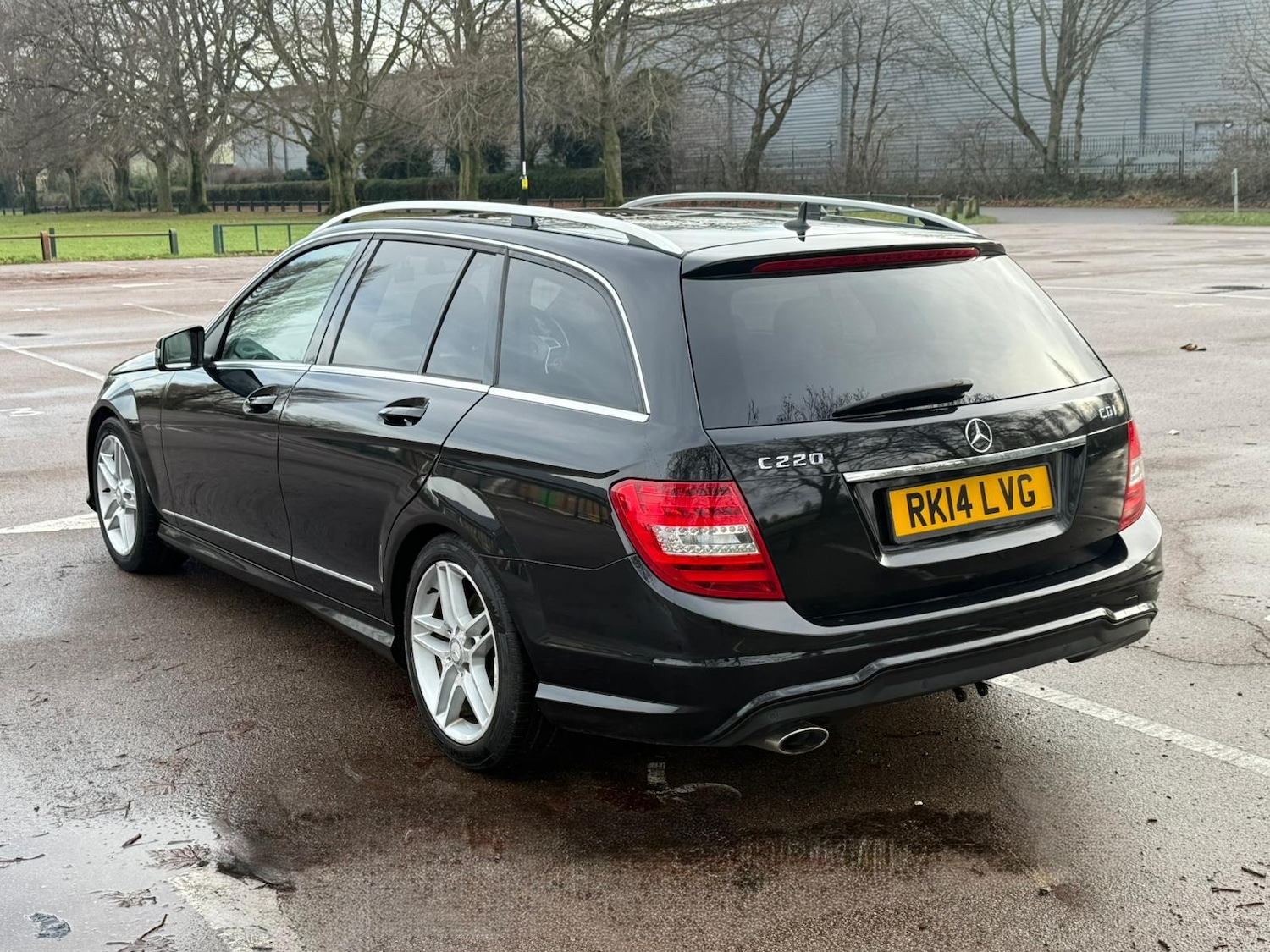 Used Mercedes-Benz C Class 2014 for sale - 77327195: Photo 10