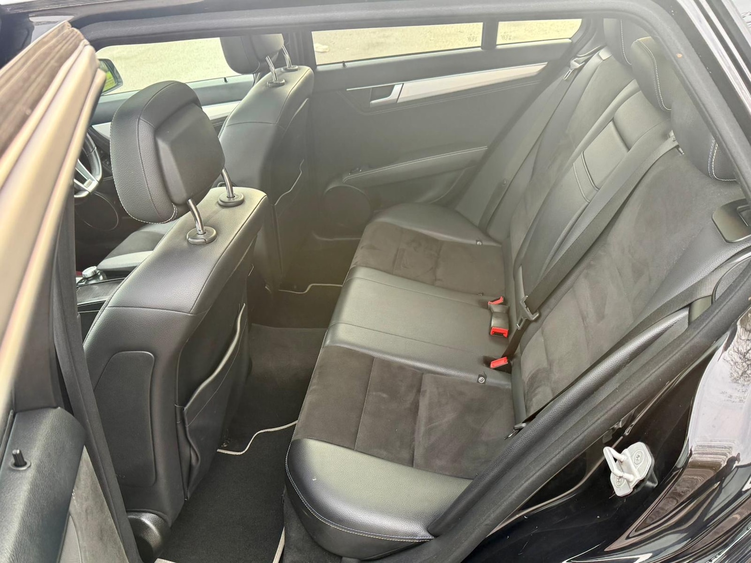 Used Mercedes-Benz C Class 2014 for sale - 77327195: Photo 21