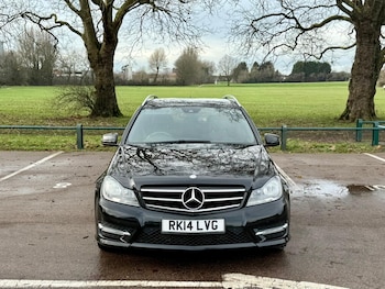 Used Mercedes-Benz C Class 2014 for sale - 77327195: Photo