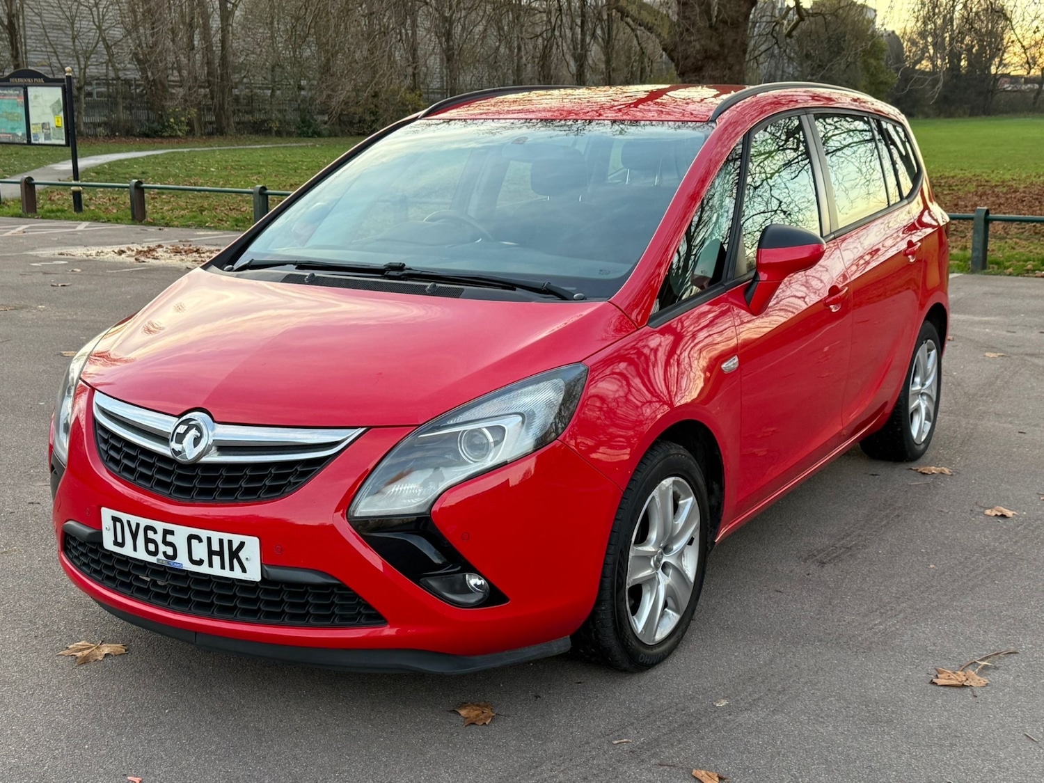 Used Vauxhall Zafira 2015 for sale - 77084320: Photo 2