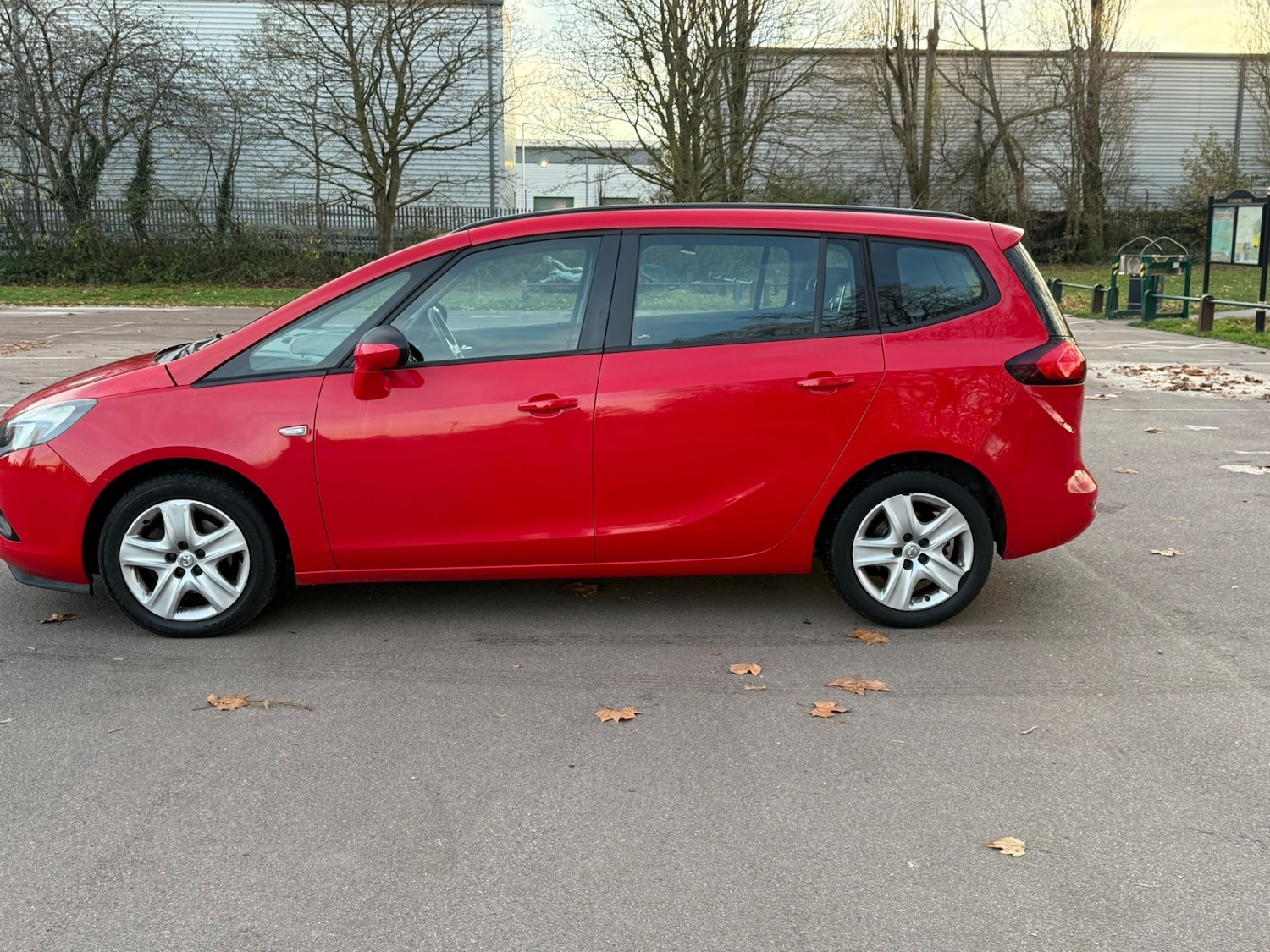 Used Vauxhall Zafira 2015 for sale - 77084320: Photo 4