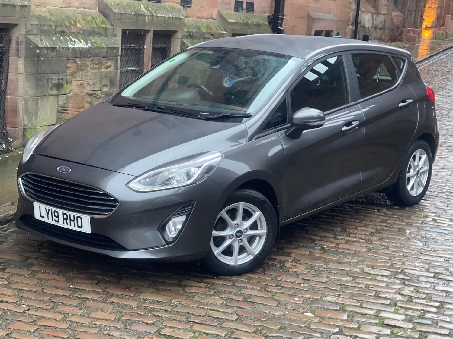 Used Ford Fiesta 2019 for sale - 77281169: Photo 2