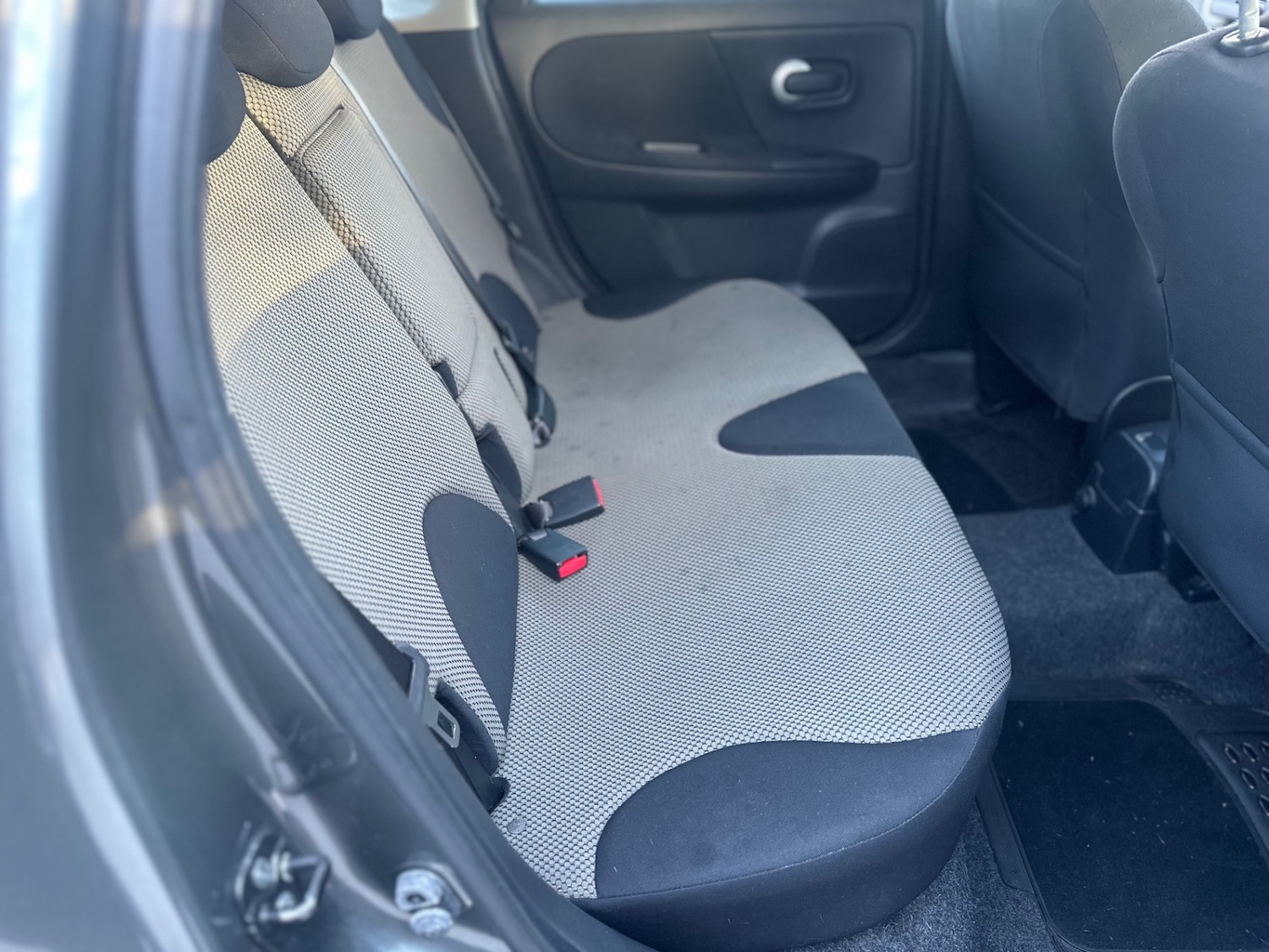 Used Nissan Note 2011 for sale - 78056731: Photo 17