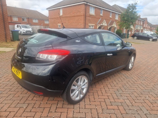 Used Renault Megane 2011 for sale - 75990367: Photo 6