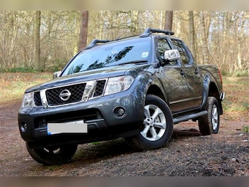 Nissan - Navara