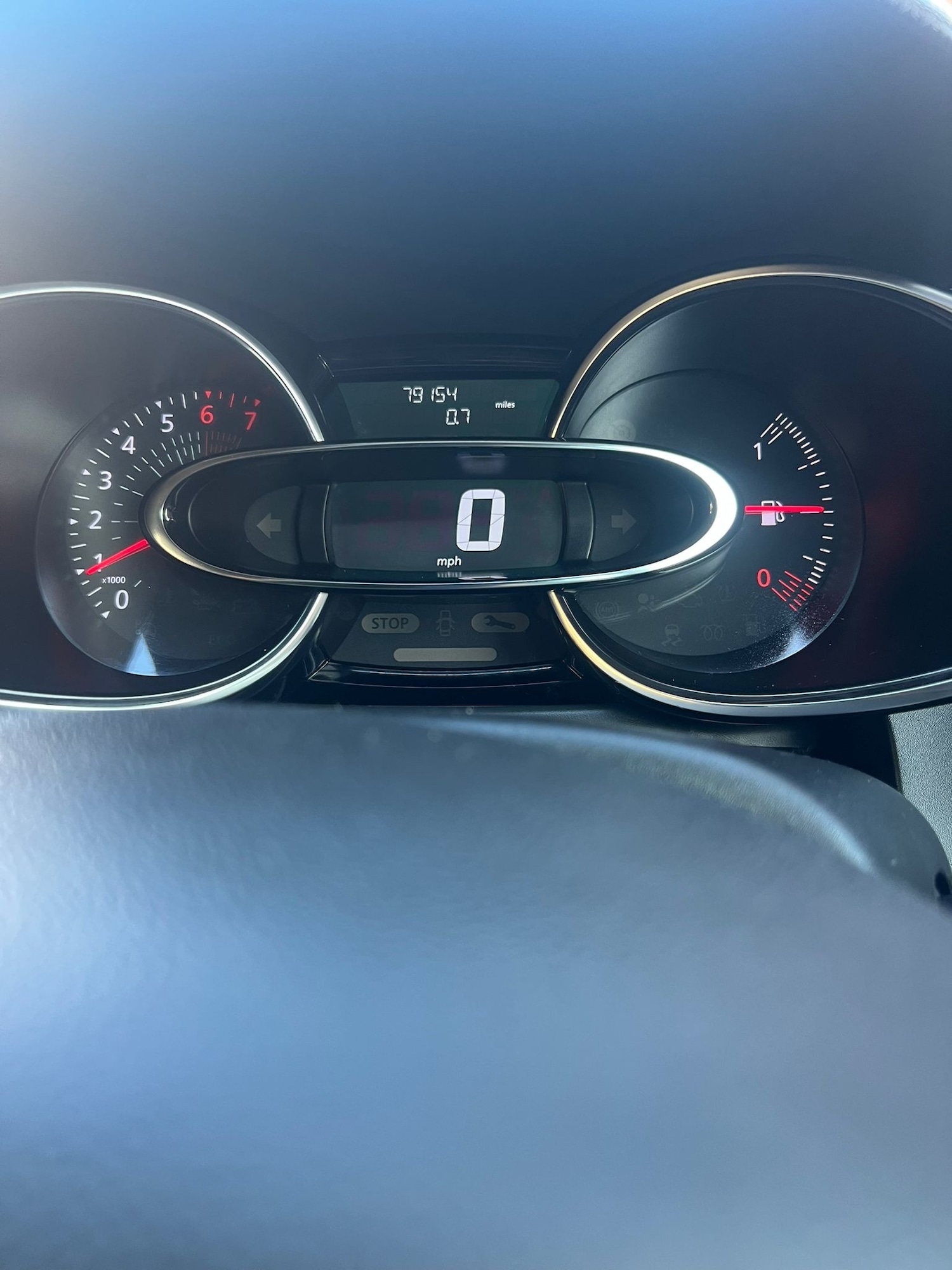 Used Renault Clio 2018 for sale - 76421960: Photo 11