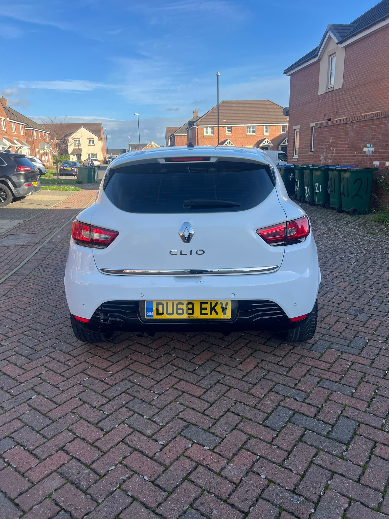 Used Renault Clio 2018 for sale - 76421960: Photo 9