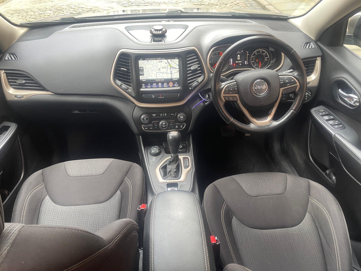 Used Jeep Cherokee 2016 for sale - 77687350: Photo 25