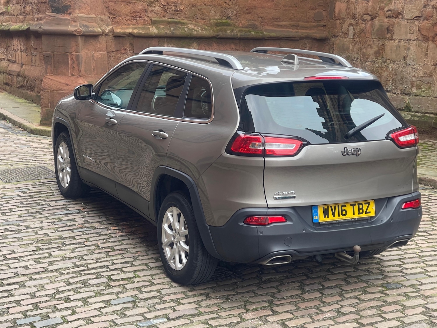 Used Jeep Cherokee 2016 for sale - 77687350: Photo 6