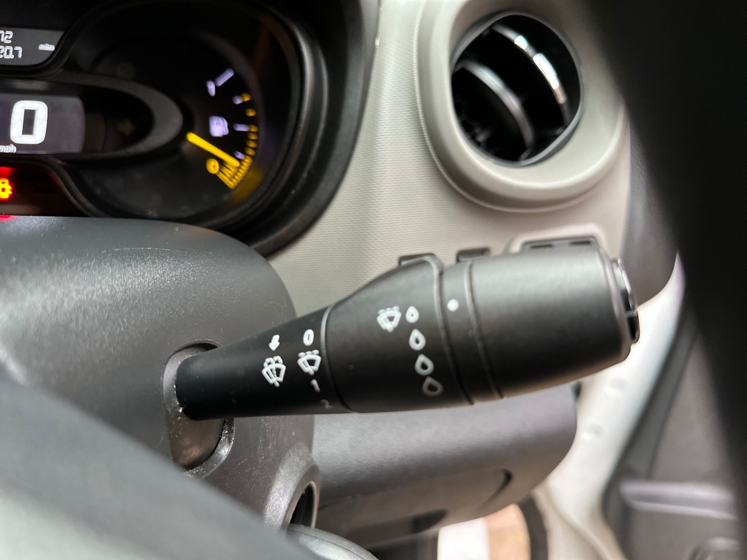 Used Renault Trafic 2015 for sale - 77813341: Photo 20