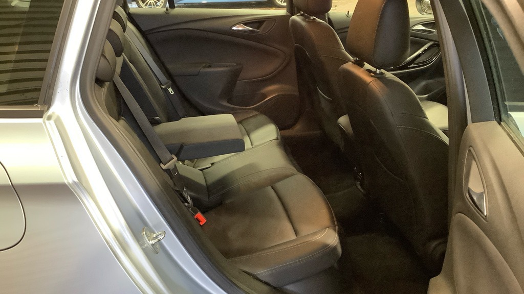 Used Vauxhall Astra 2017 for sale - 77840542: Photo 8