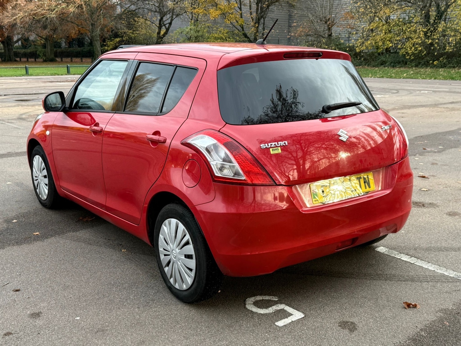 Used Suzuki Swift 2014 for sale - 76504909: Photo 4