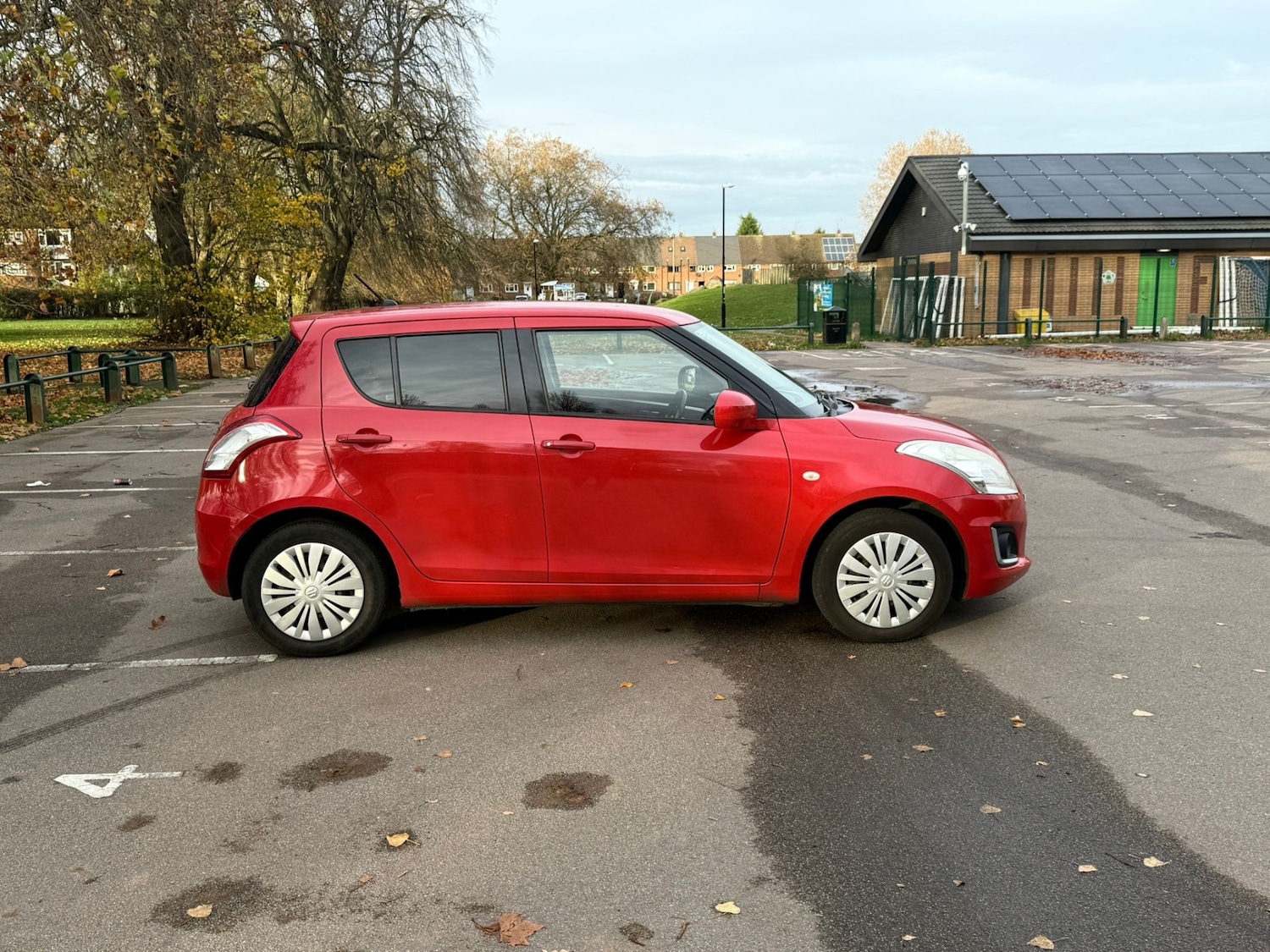 Used Suzuki Swift 2014 for sale - 76504909: Photo 5