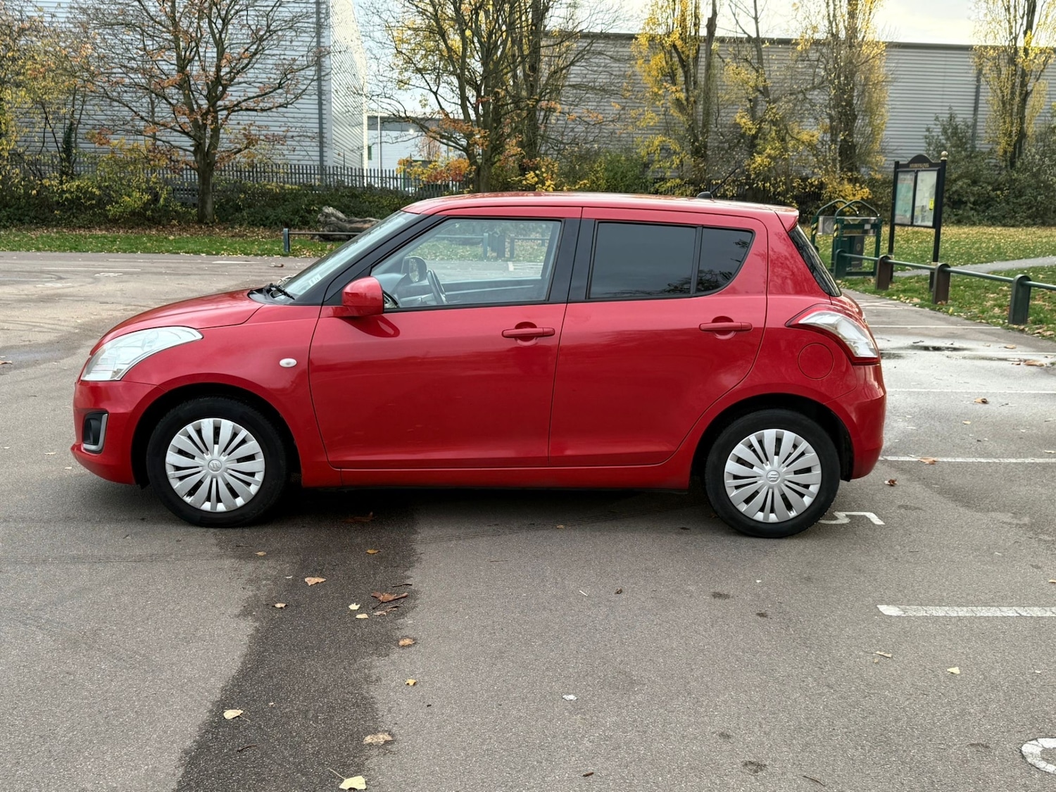 Used Suzuki Swift 2014 for sale - 76504909: Photo 6