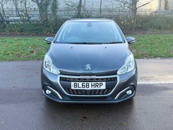Used Peugeot 208 2019 for sale - 76799645: Photo