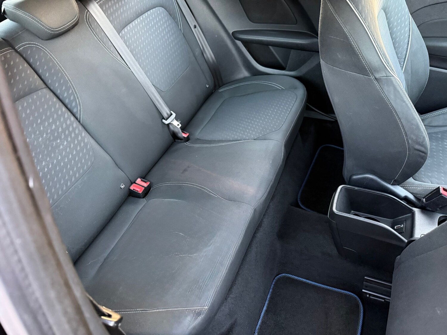 Used Ford Fiesta 2018 for sale - 77982011: Photo 18