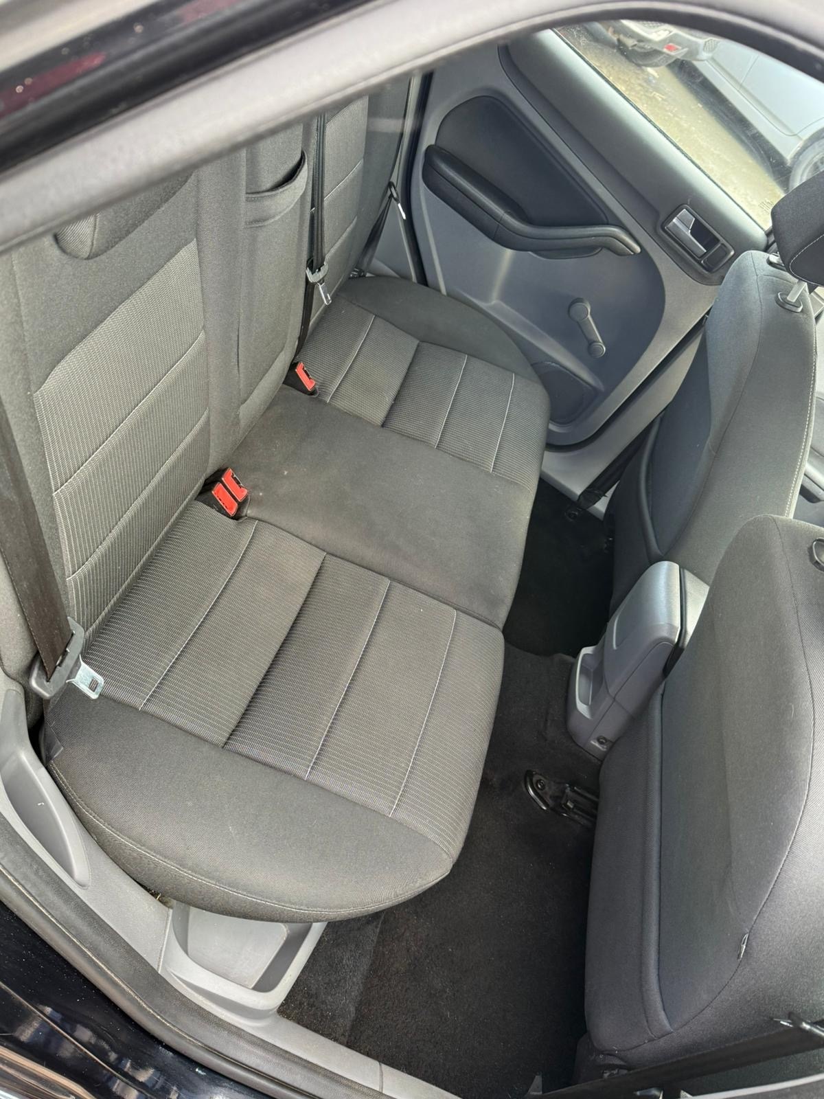 Used Ford Focus 2011 for sale - 77715181: Photo 18