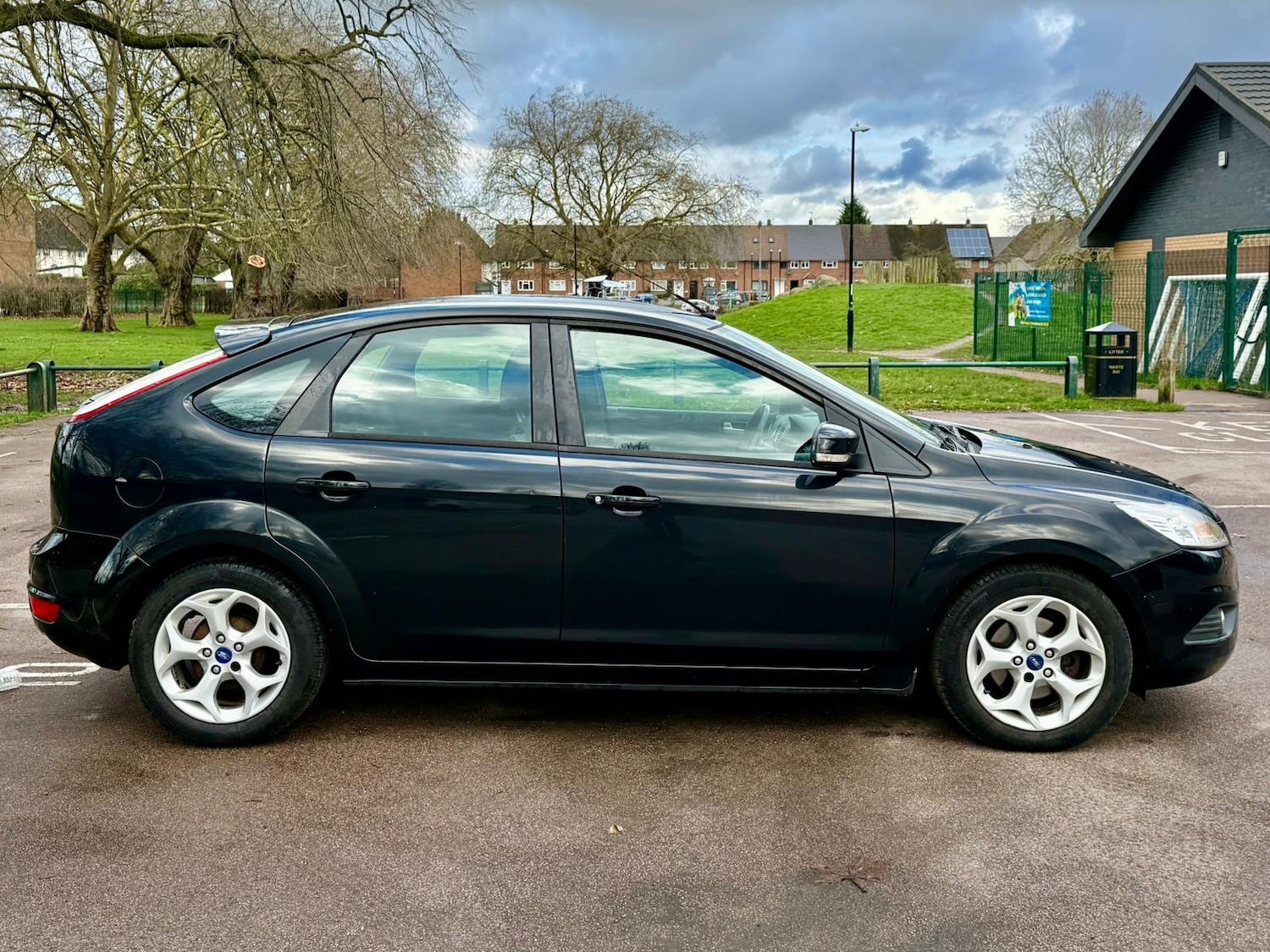 Used Ford Focus 2011 for sale - 77715181: Photo 4