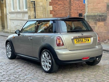 Used MINI Hatch 2006 for sale - 75940140: Photo