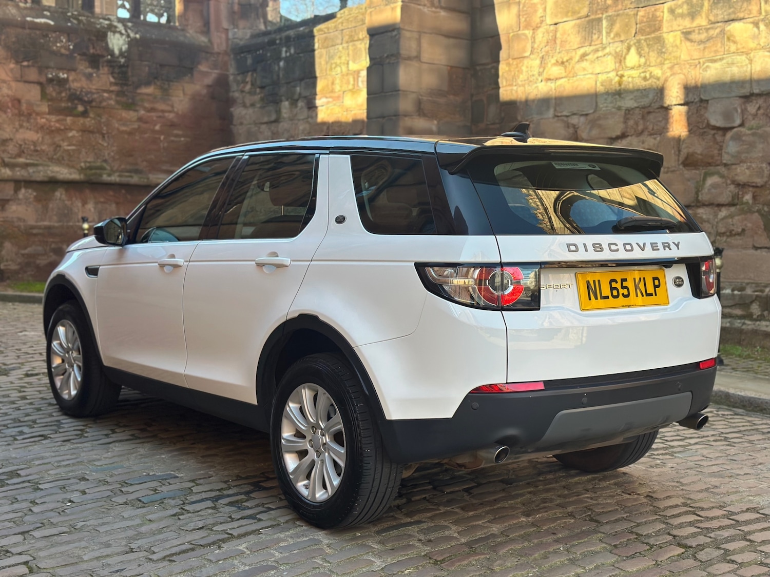 Used Land Rover Discovery Sport 2015 for sale - 77954120: Photo 11