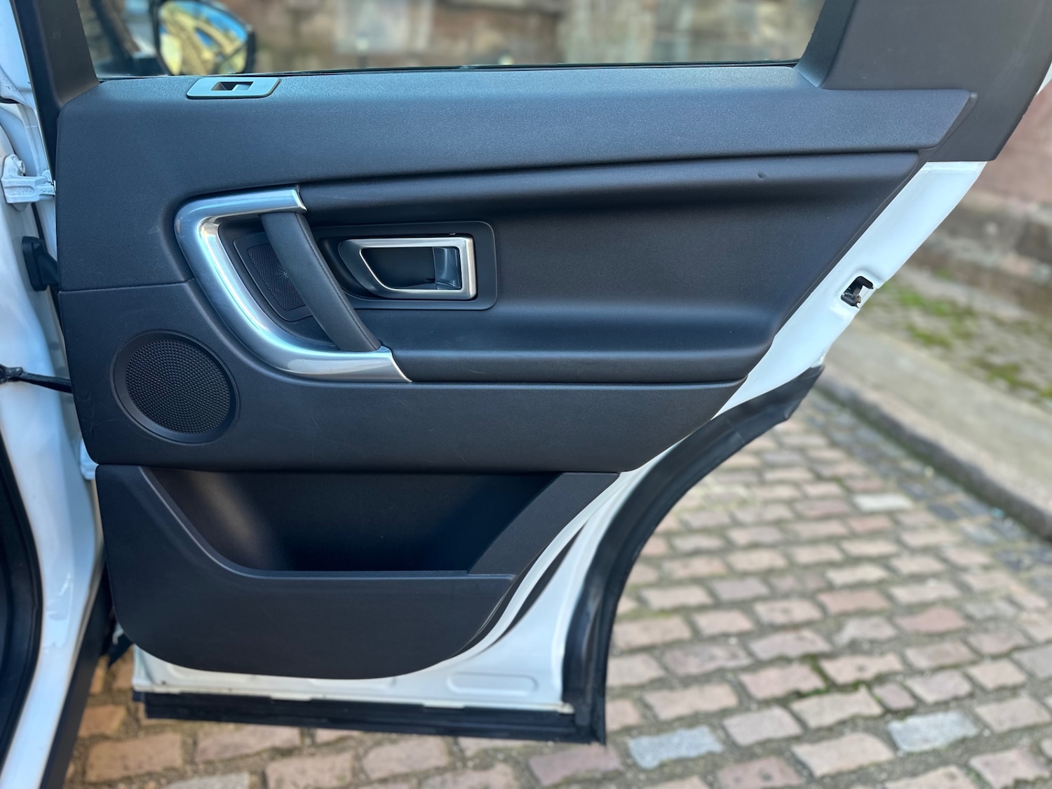 Used Land Rover Discovery Sport 2015 for sale - 77954120: Photo 21