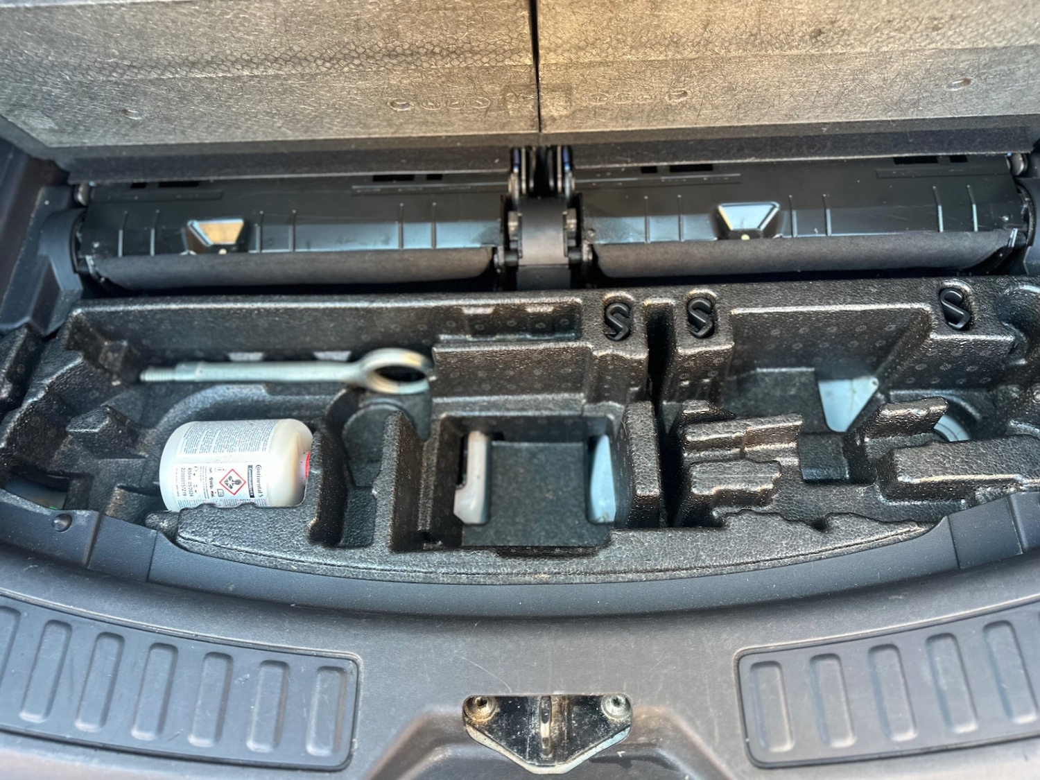 Used Land Rover Discovery Sport 2015 for sale - 77954120: Photo 23