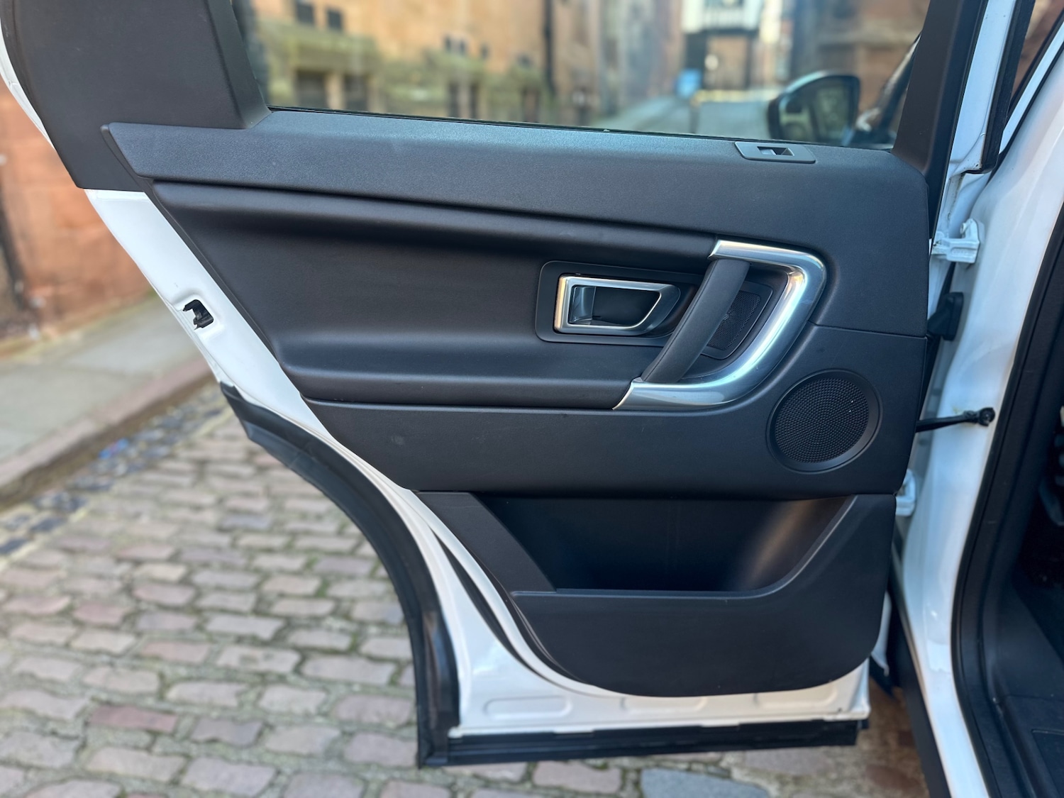 Used Land Rover Discovery Sport 2015 for sale - 77954120: Photo 25