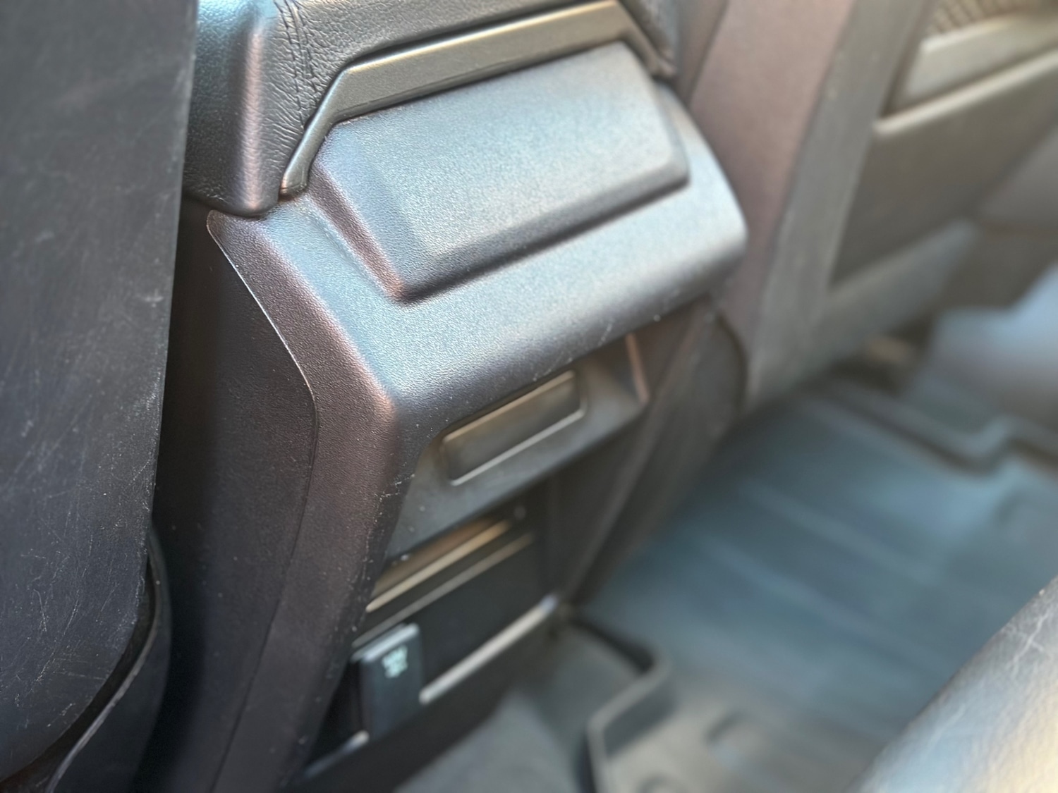 Used Land Rover Discovery Sport 2015 for sale - 77954120: Photo 28