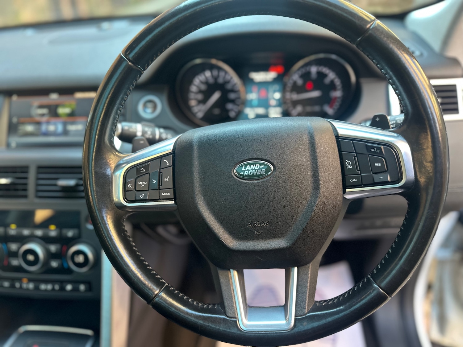 Used Land Rover Discovery Sport 2015 for sale - 77954120: Photo 39