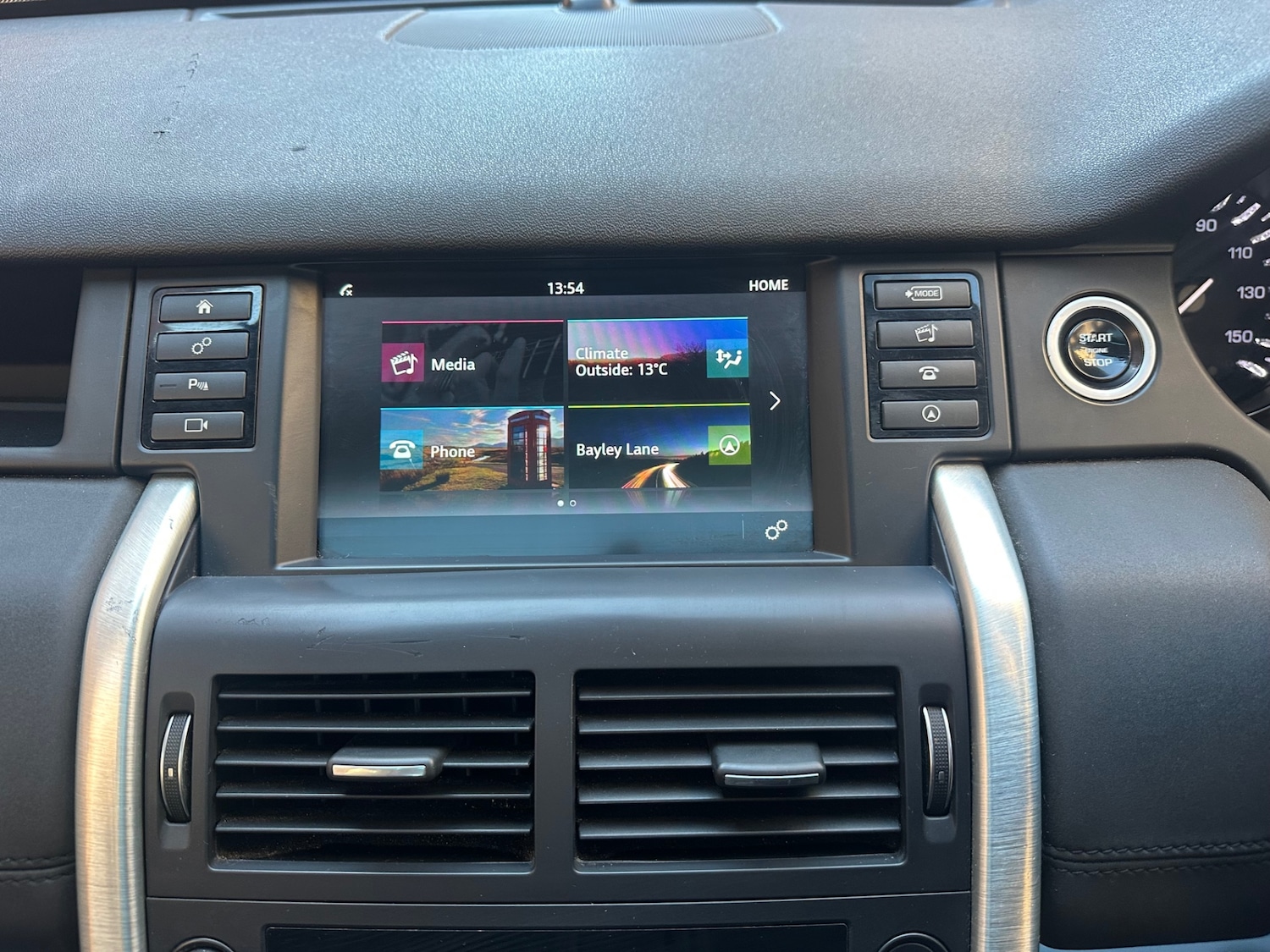 Used Land Rover Discovery Sport 2015 for sale - 77954120: Photo 46