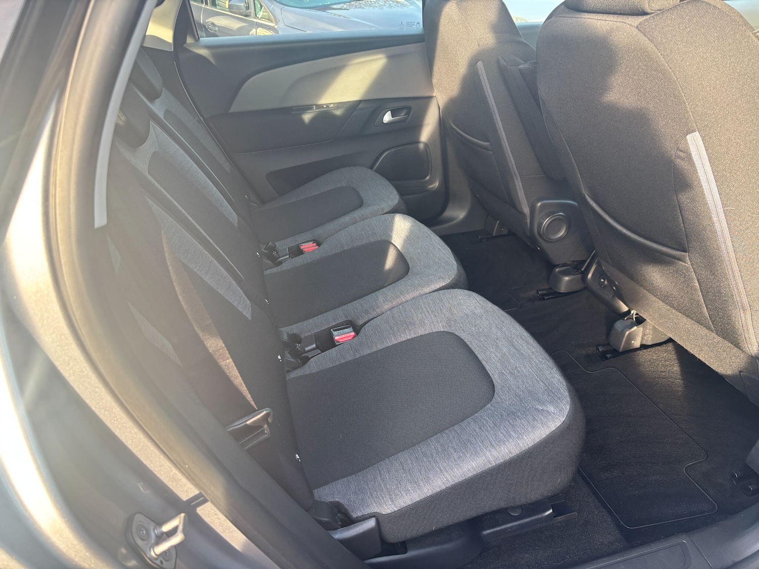 Used Citroen C4 Picasso 2017 for sale - 76997496: Photo 10