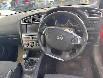 Used Citroen C4 2016 for sale - 76408893: Photo