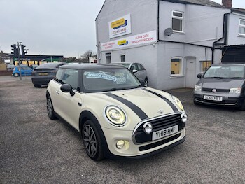 Used MINI Hatch 2018 for sale - 77331278: Photo