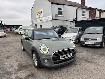 MINI Hatch feature image