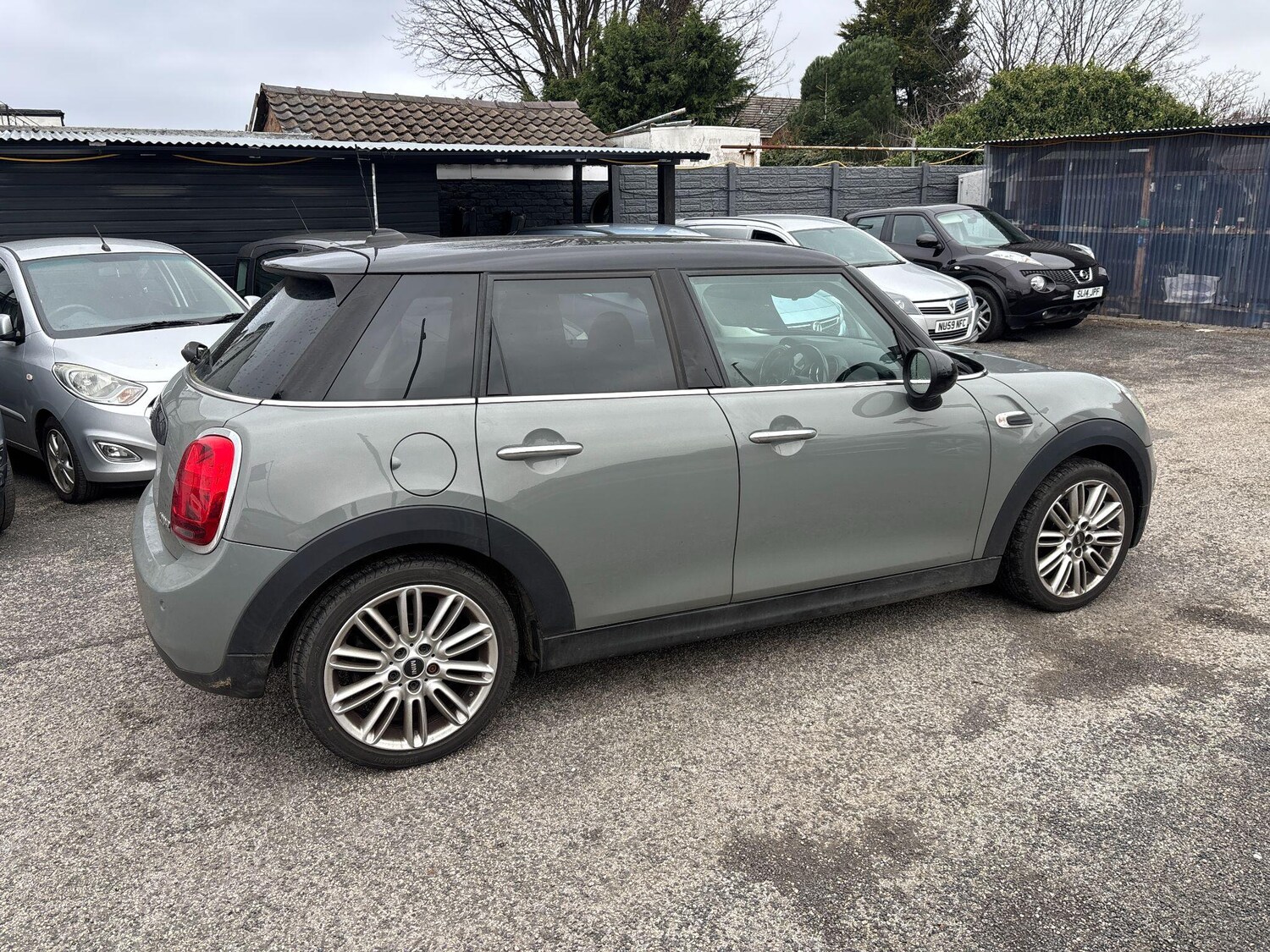 Used MINI Hatch 2018 for sale - 77490108: Photo 8
