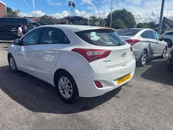 Used Hyundai i30 2013 for sale - 75588605: Photo