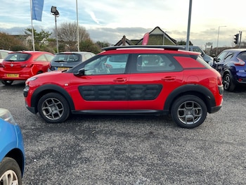 Used Citroen C4 Cactus 2015 for sale - 77020855: Photo