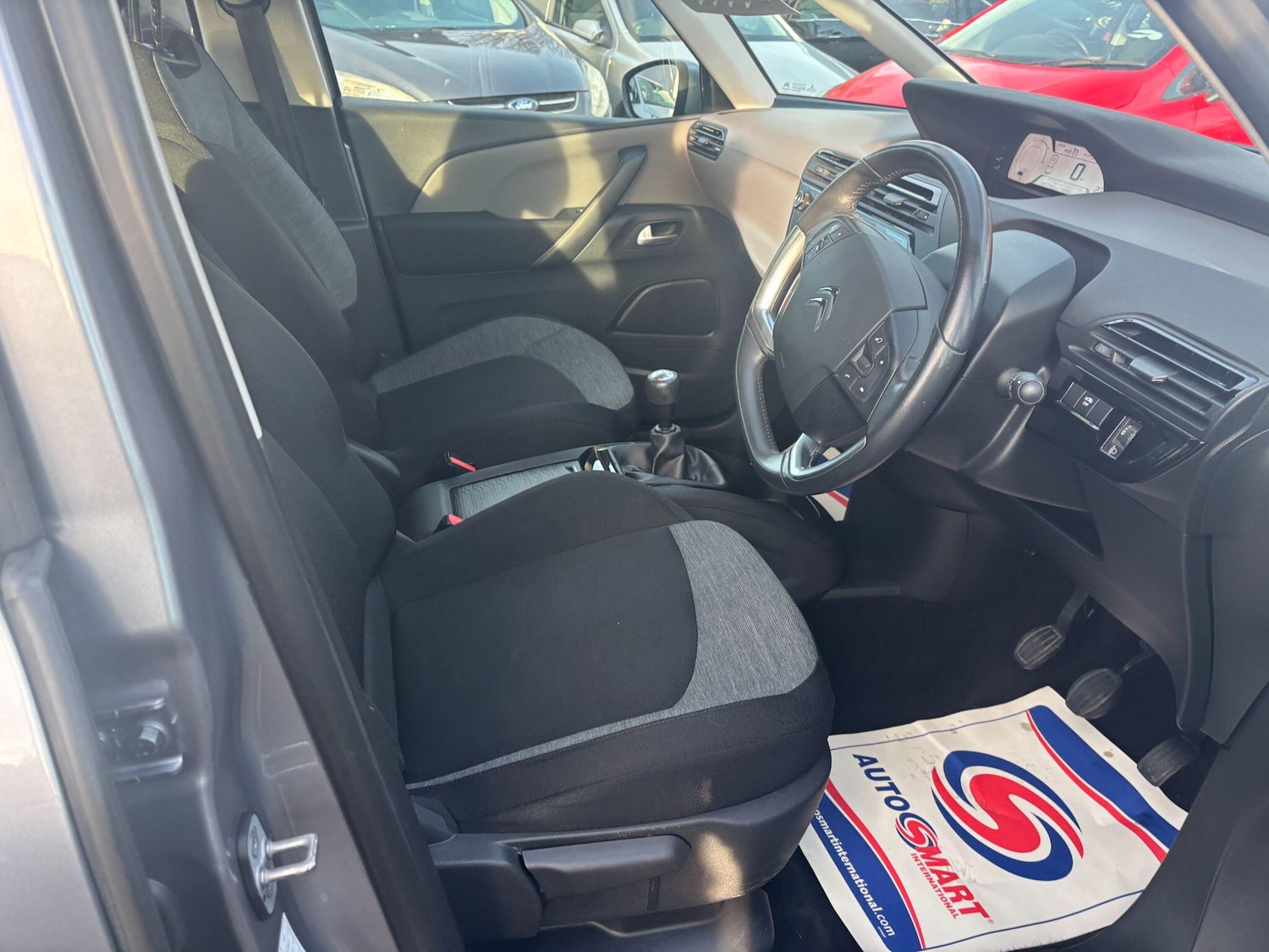 Used Citroen C4 Picasso 2017 for sale - 76283332: Photo 11