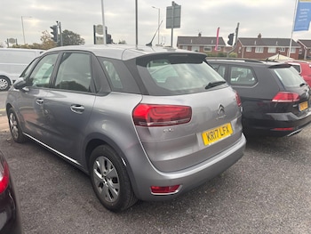 Used Citroen C4 Picasso 2017 for sale - 76283332: Photo