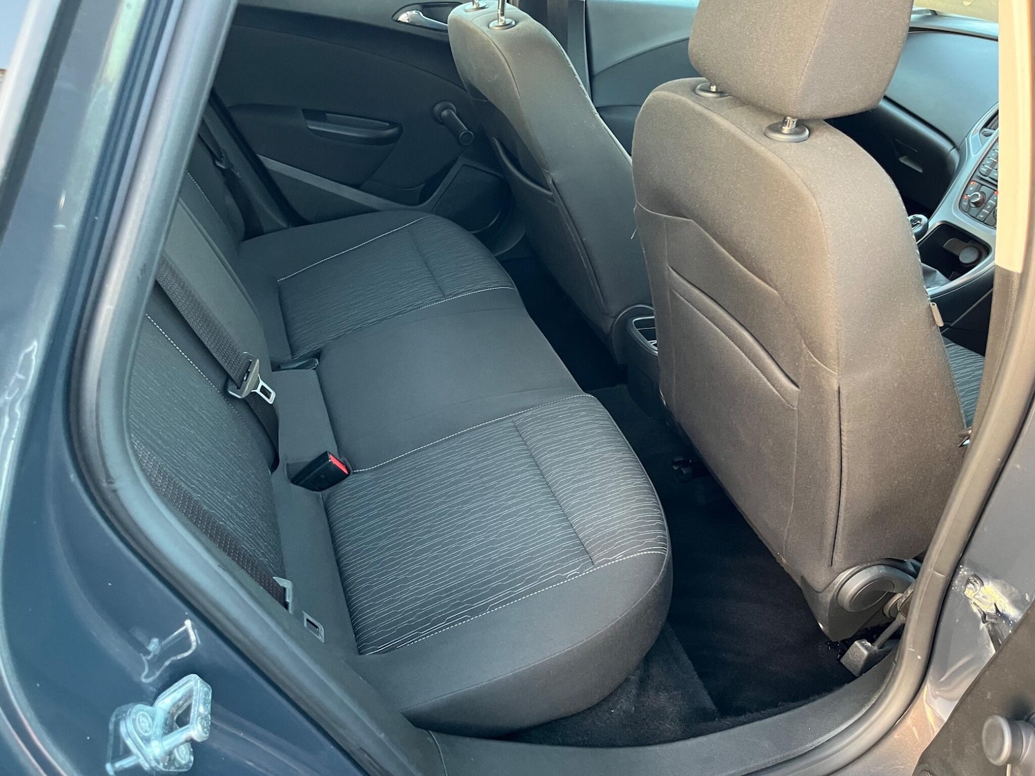 Used Vauxhall Astra 2013 for sale - 76743561: Photo 10