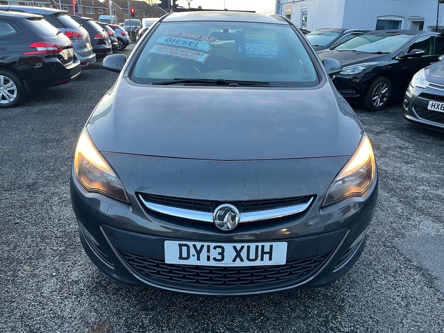 Used Vauxhall Astra 2013 for sale - 76667246: Photo 2