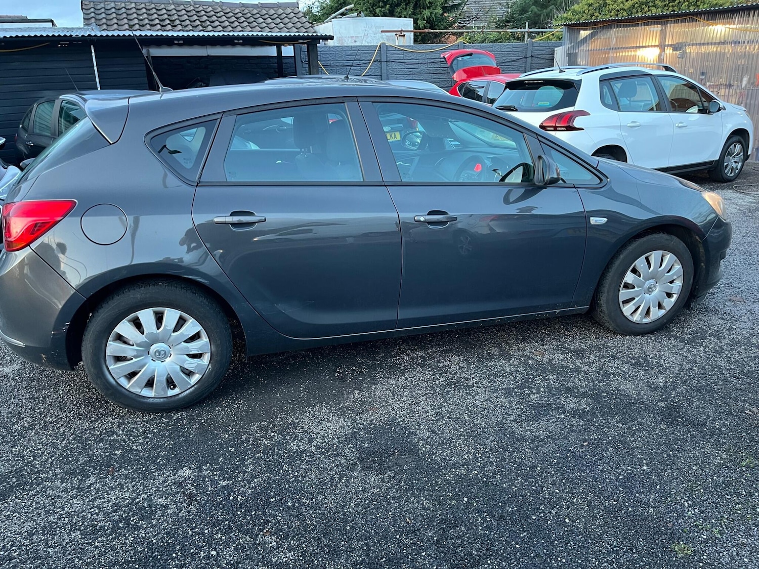 Used Vauxhall Astra 2013 for sale - 76667246: Photo 7