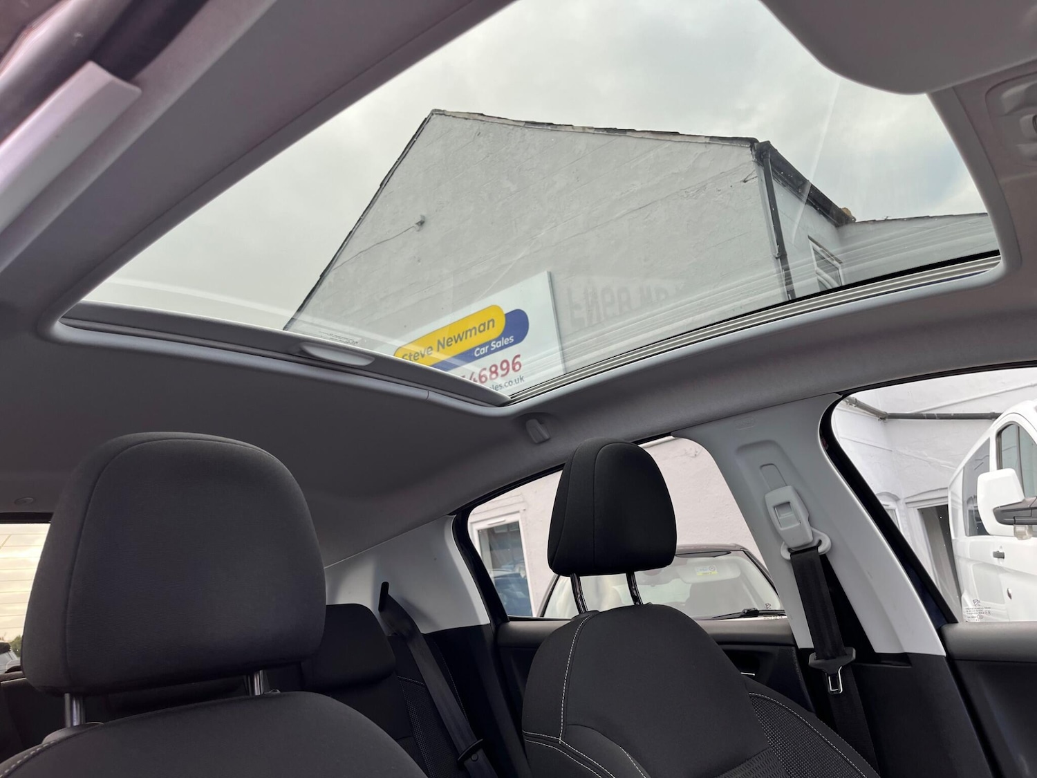 Used Peugeot 208 2019 for sale - 77658187: Photo 11