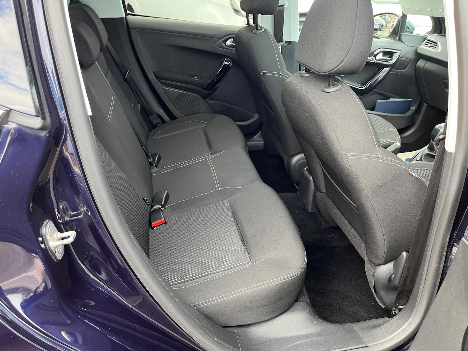 Used Peugeot 208 2019 for sale - 77658187: Photo 14