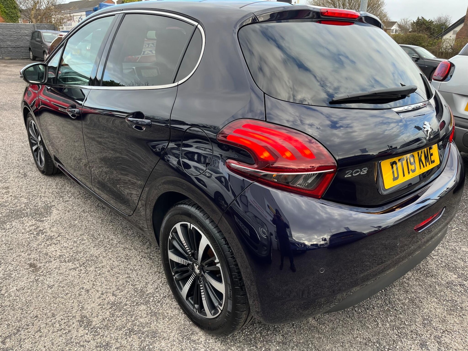 Used Peugeot 208 2019 for sale - 77658187: Photo 5