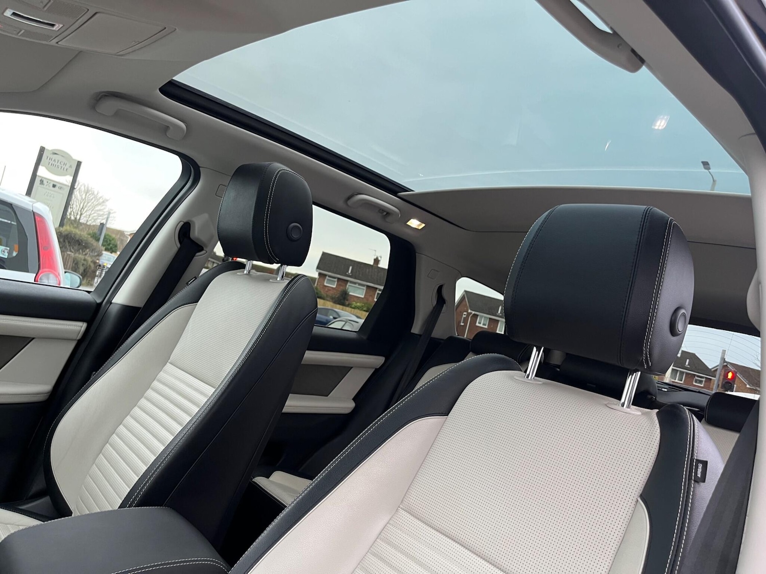 Used Land Rover Discovery Sport 2020 for sale - 78035069: Photo 11